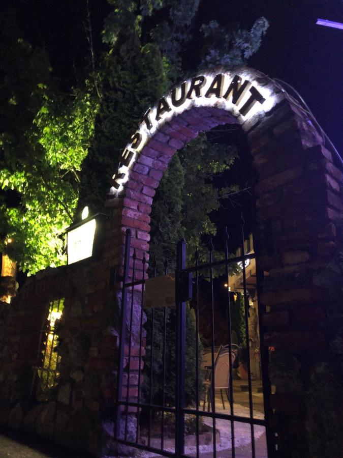 Burg Rooms - 24H Self-Check-In Spielberg Bei Knittelfeld Eksteriør bilde