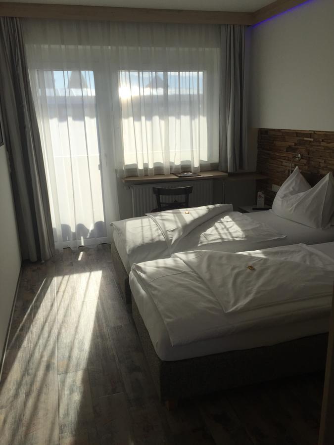 Burg Rooms - 24H Self-Check-In Spielberg Bei Knittelfeld Eksteriør bilde