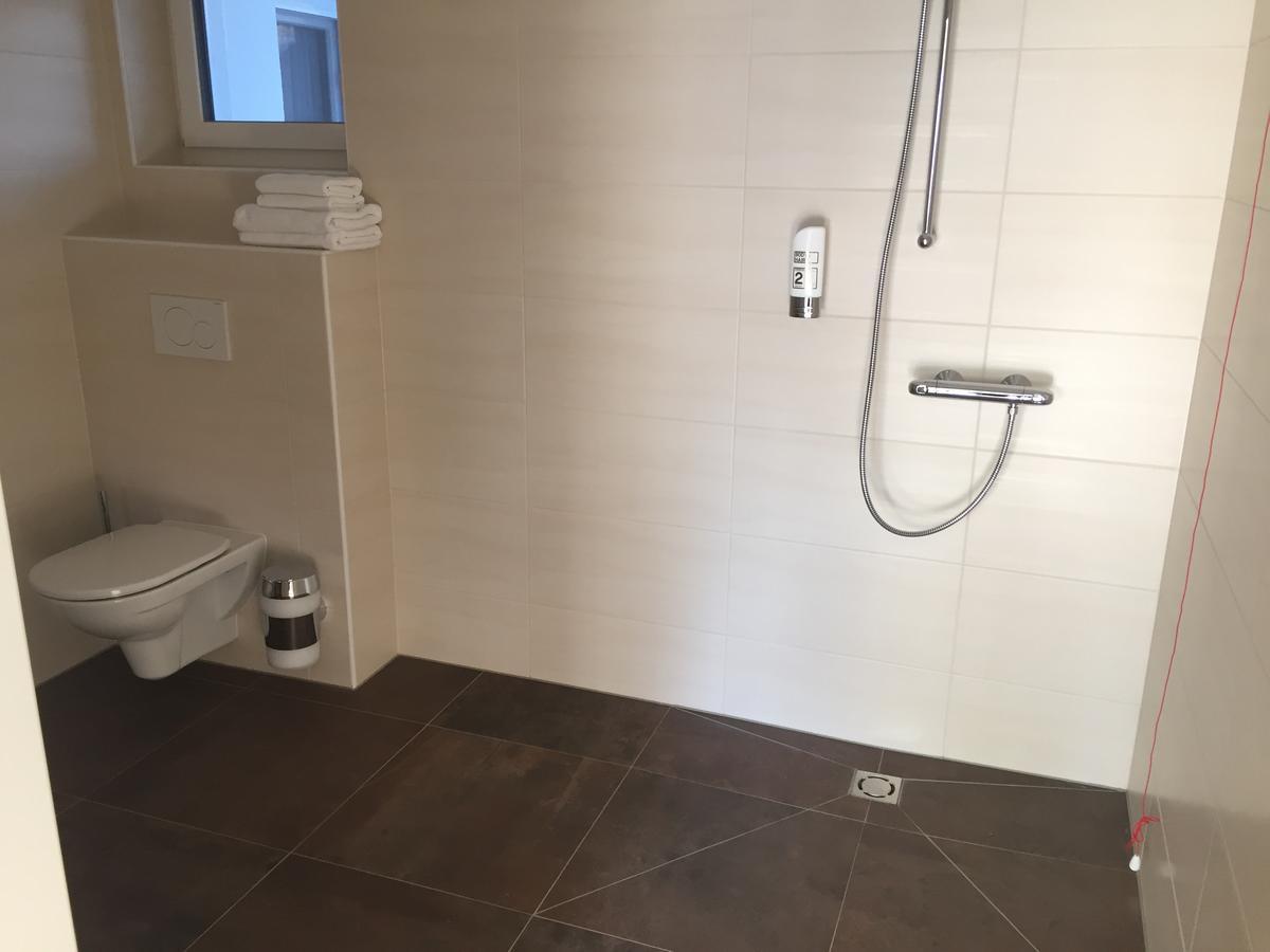Burg Rooms - 24H Self-Check-In Spielberg Bei Knittelfeld Eksteriør bilde