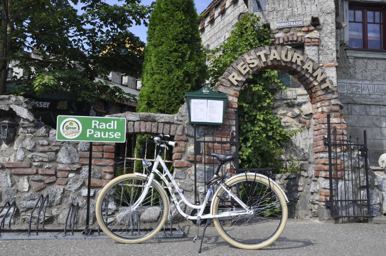 Burg Rooms - 24H Self-Check-In Spielberg Bei Knittelfeld Eksteriør bilde