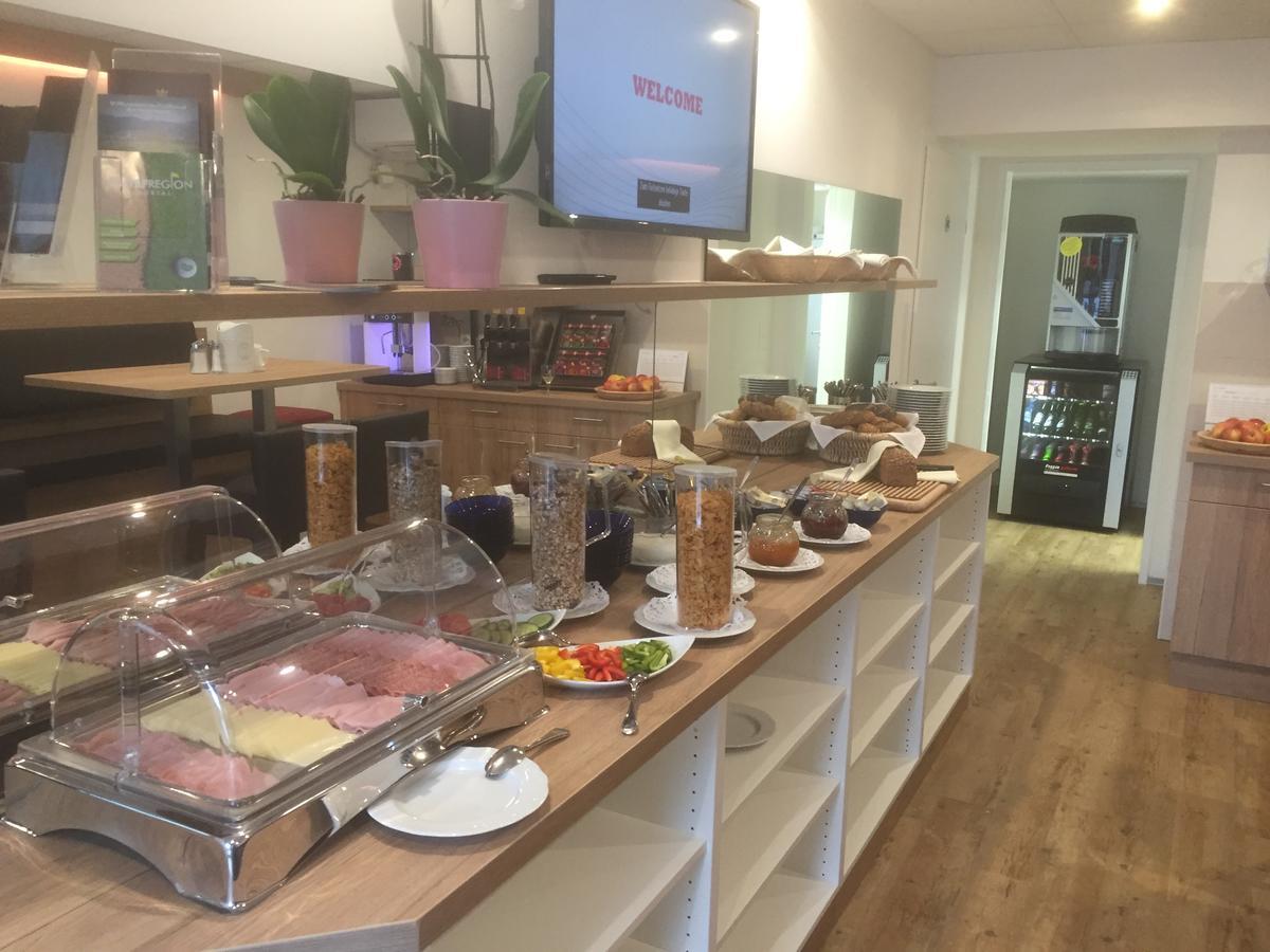 Burg Rooms - 24H Self-Check-In Spielberg Bei Knittelfeld Eksteriør bilde